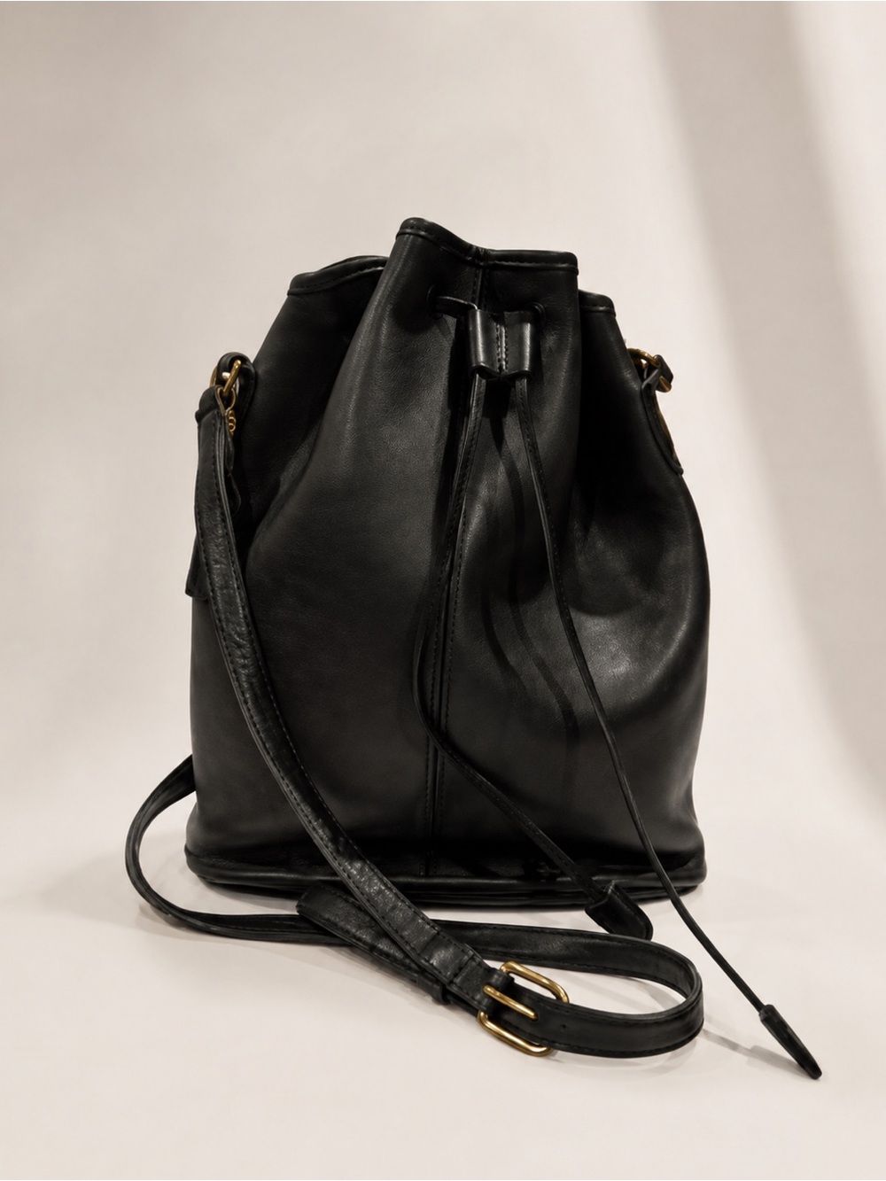 Vintage Coach Glove Tanned Leather 1995 Nicholas Bucket Bag STUNNING